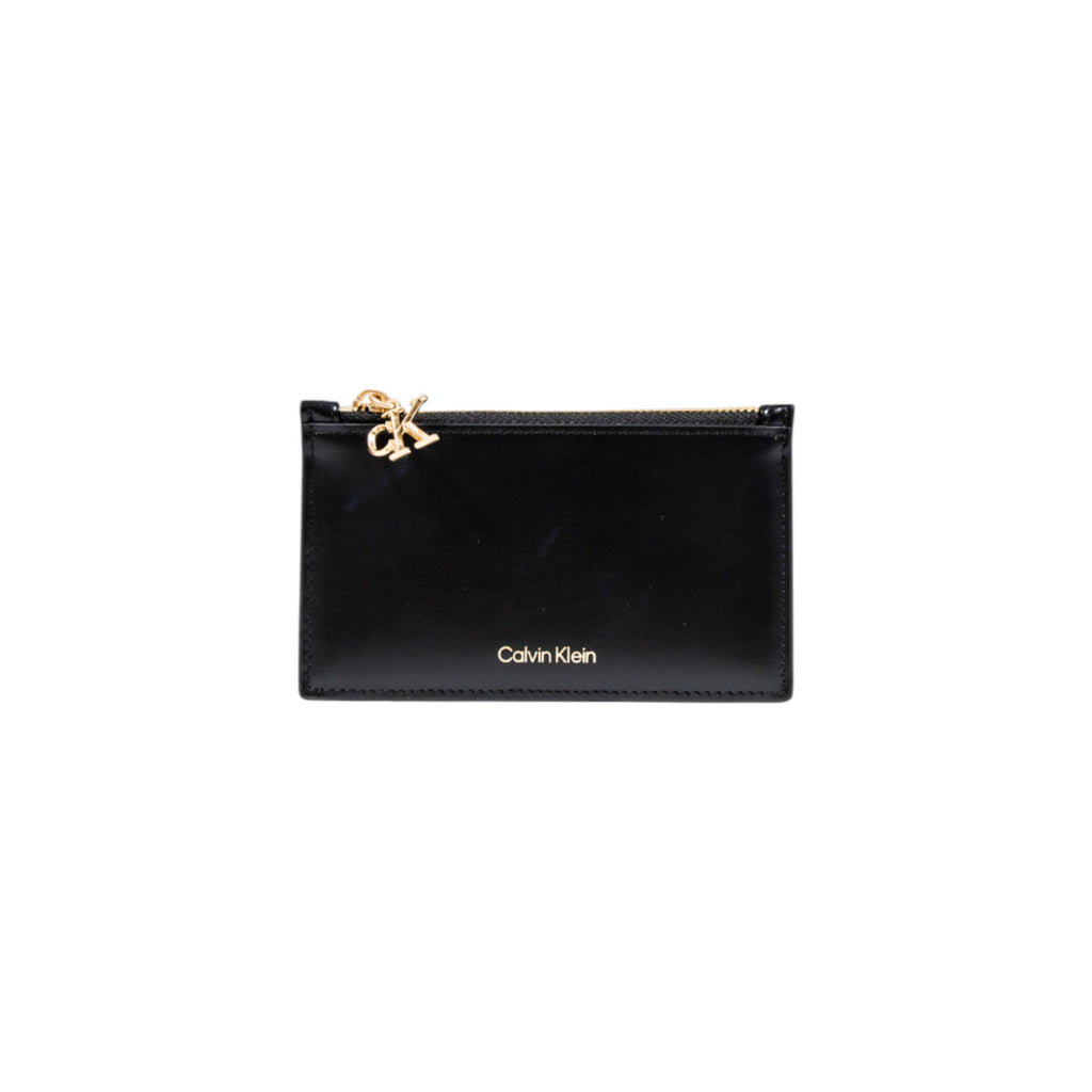 Calvin Klein  Women Wallet