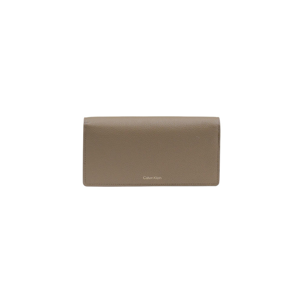 Calvin Klein  Women Wallet