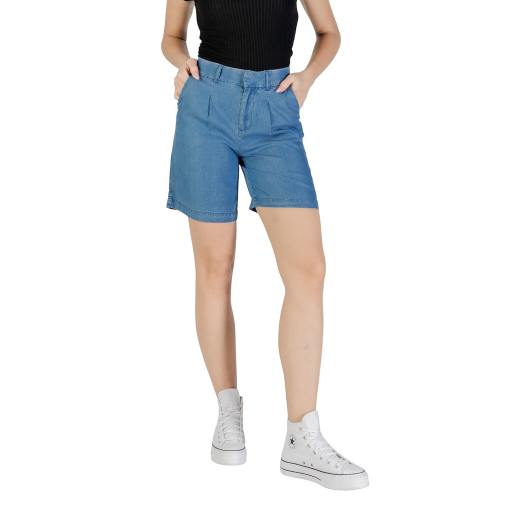 Only  Women Short