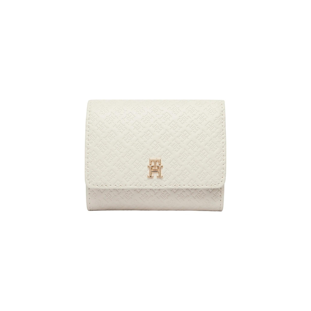 Tommy Hilfiger  Women Wallet