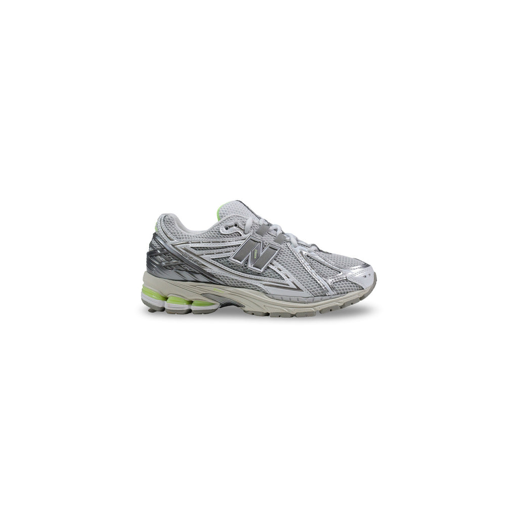 New Balance Men Sneakers